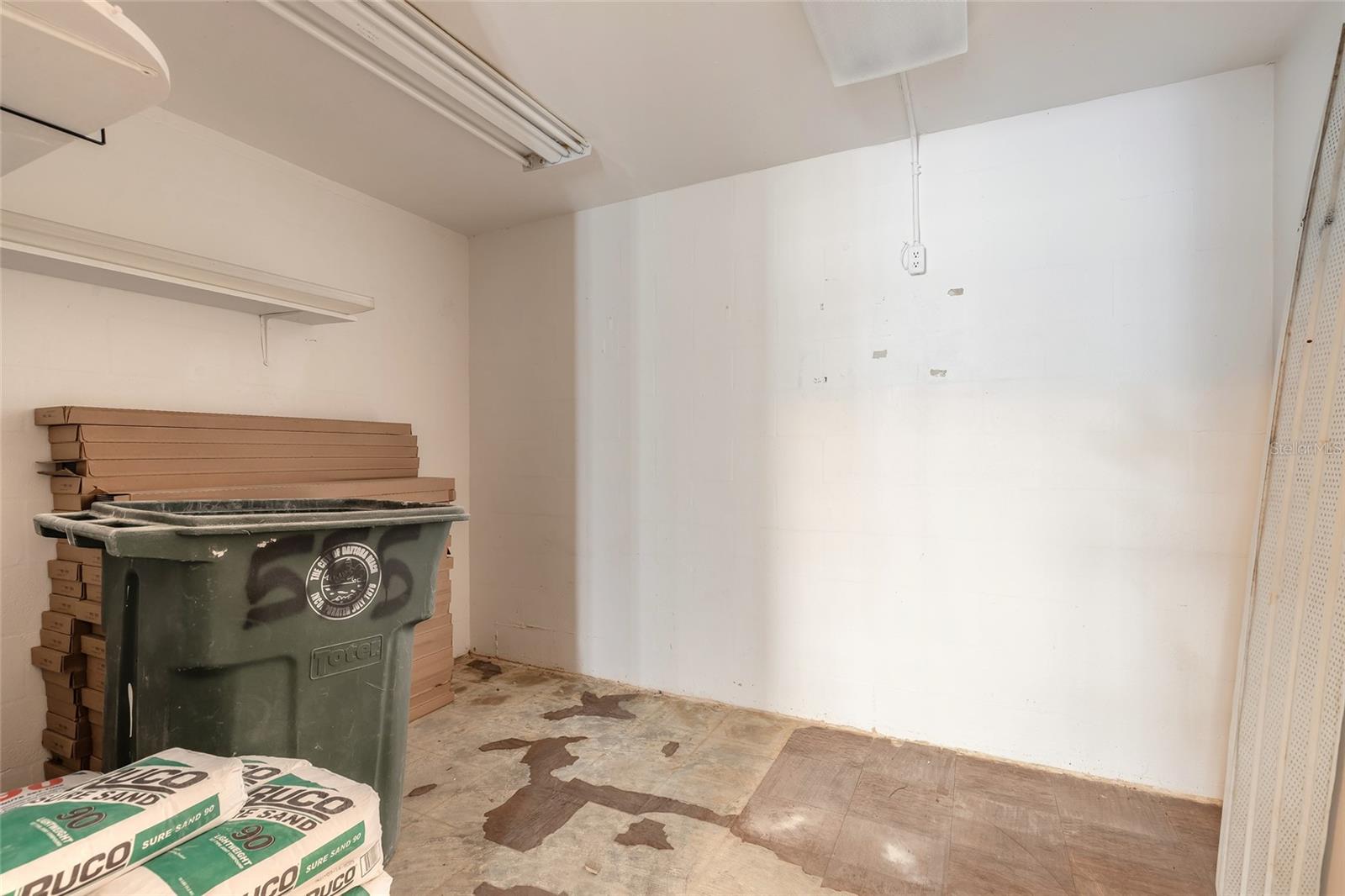 Image 15 of 18 For 553 Ballough Road