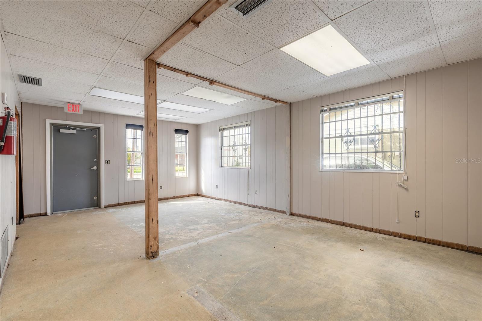 Image 7 of 18 For 553 Ballough Road