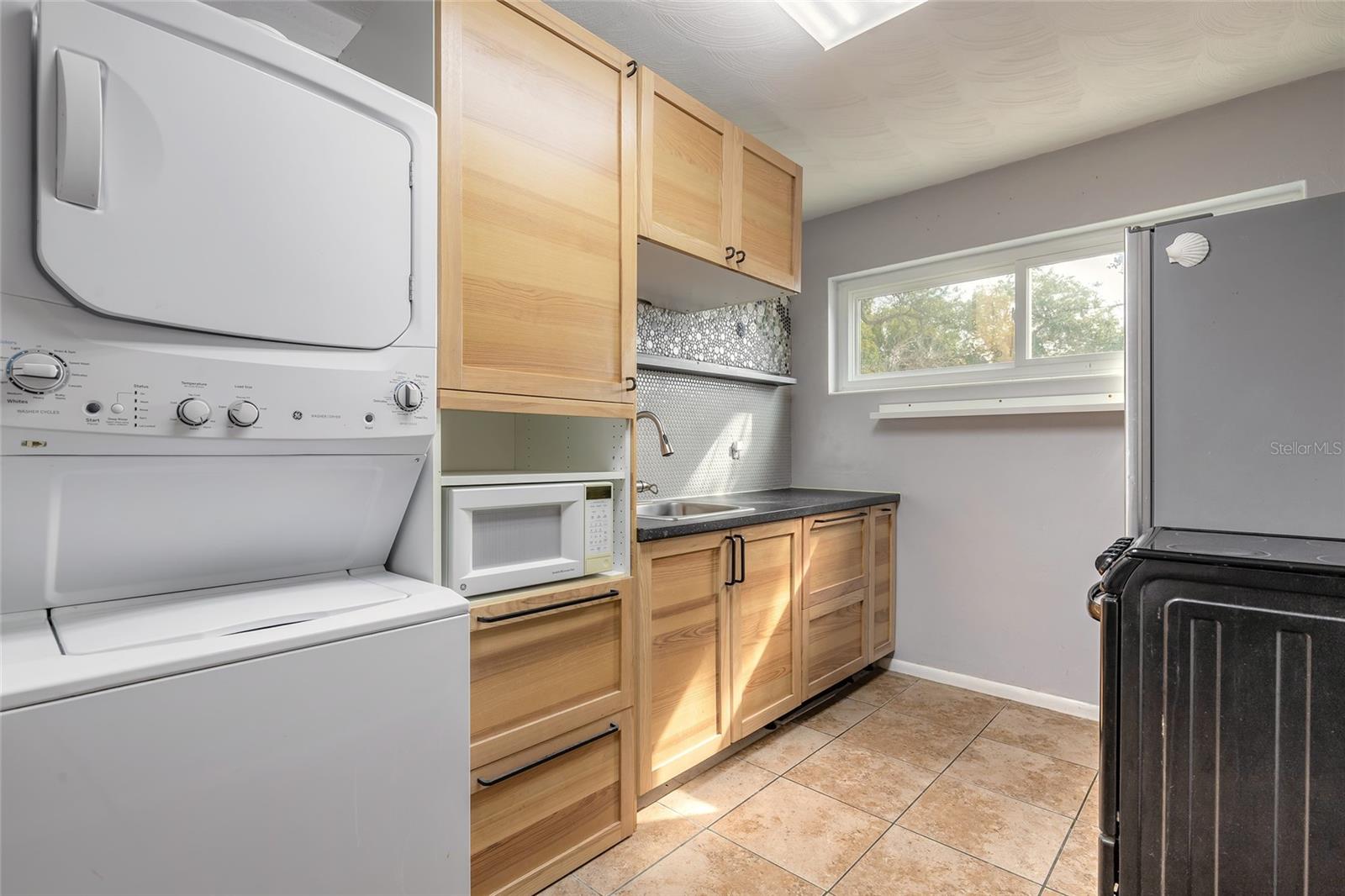 Image 13 of 21 For 555 Ballough Road