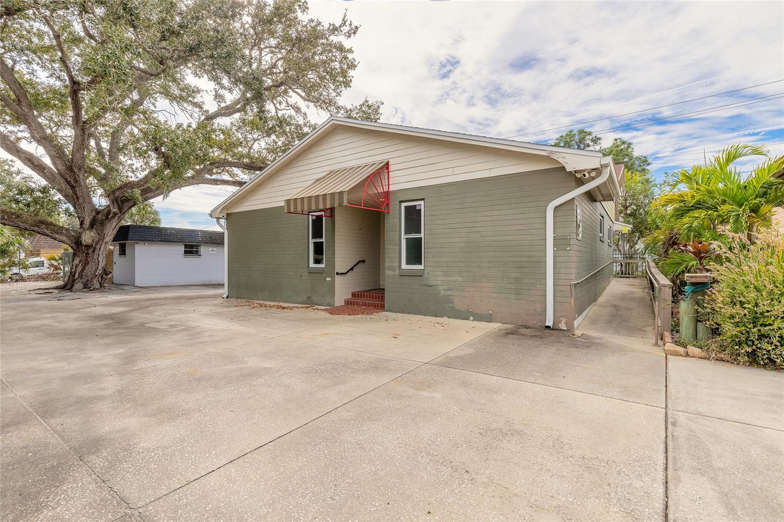 Image 21 of 21 For 555 Ballough Road