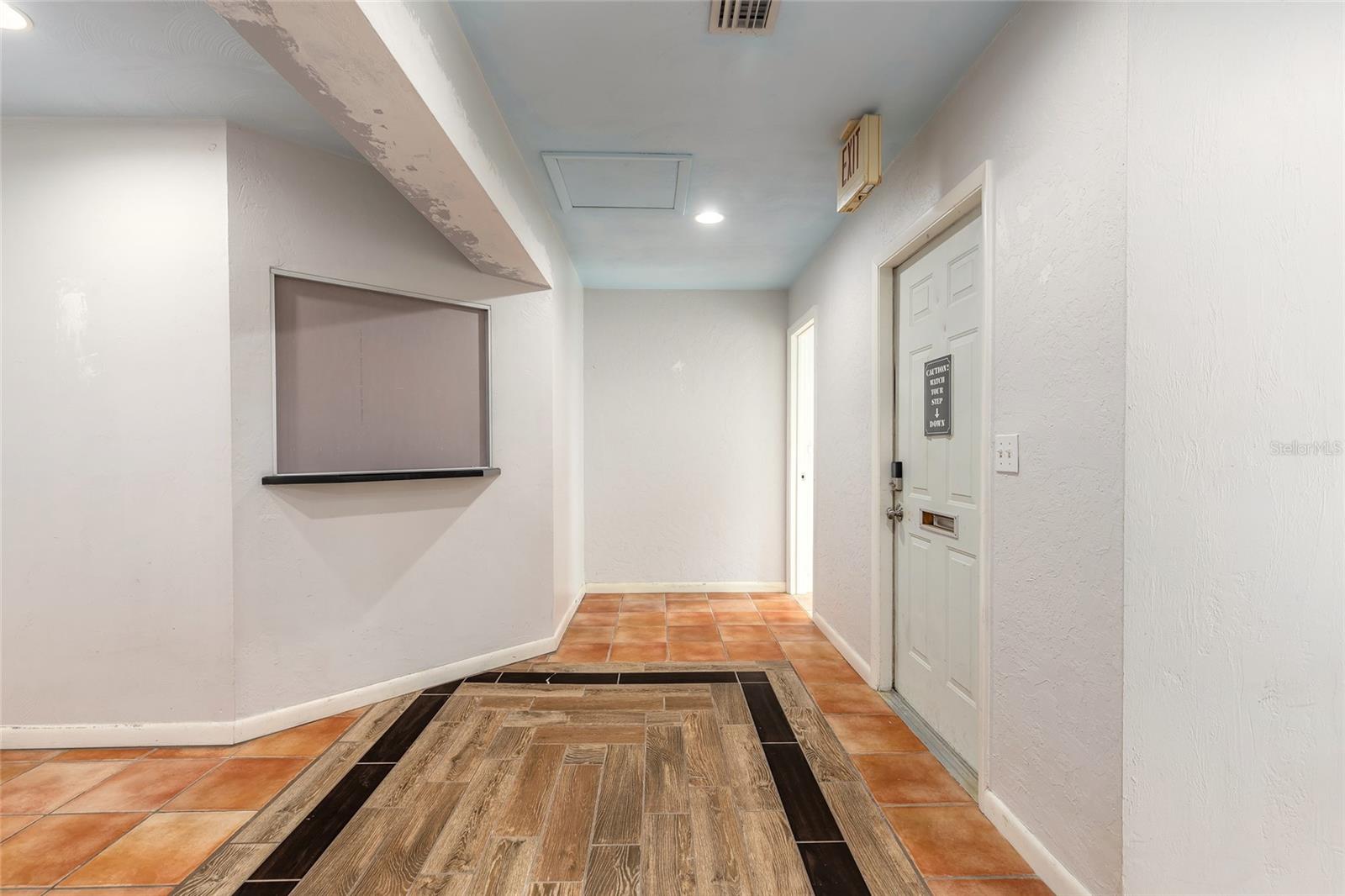 Image 7 of 21 For 555 Ballough Road