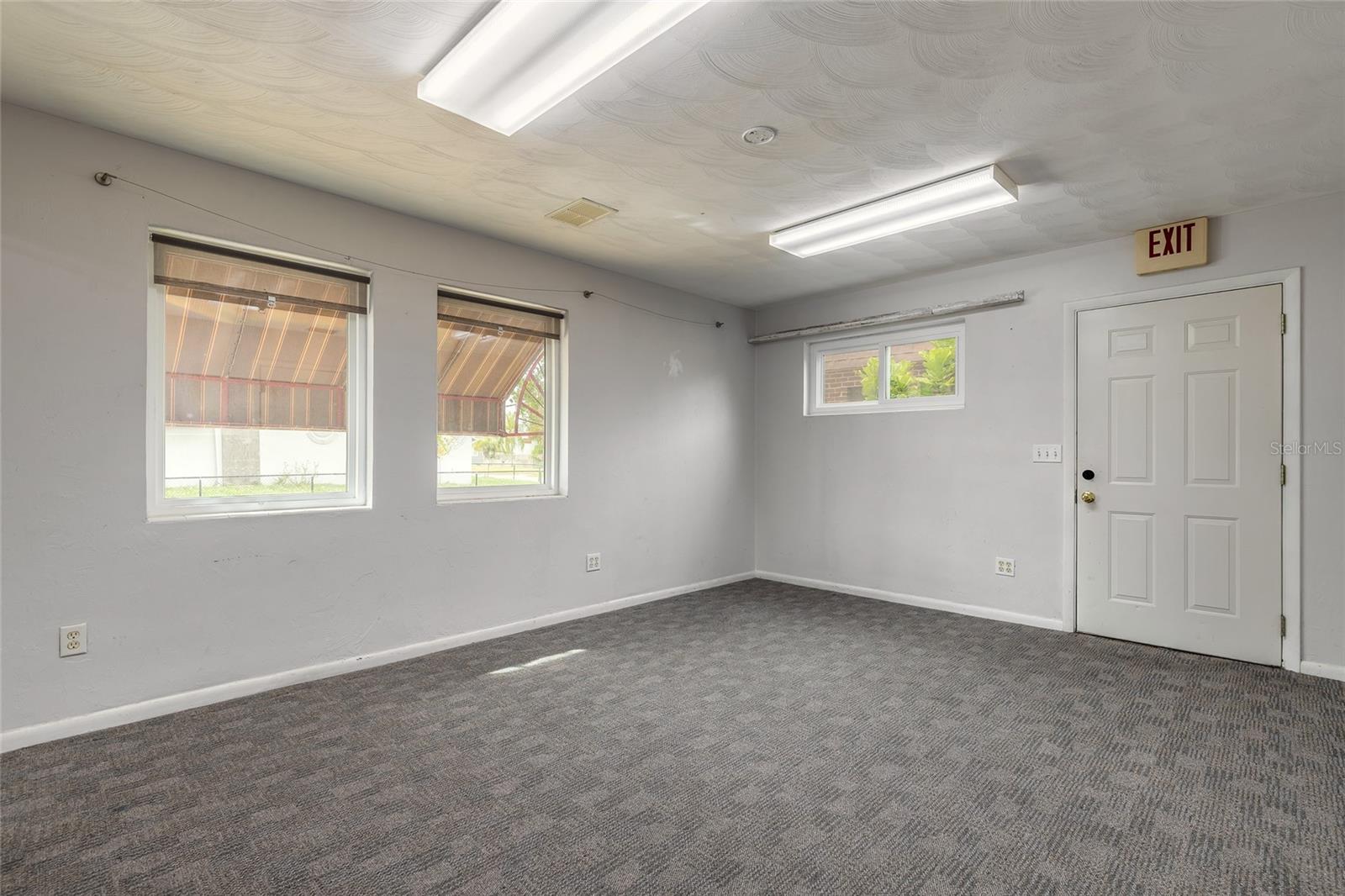 Image 9 of 21 For 555 Ballough Road