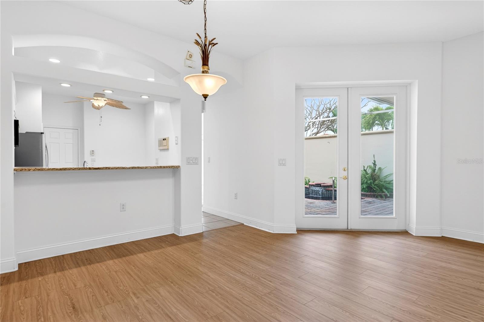 Image 10 of 47 For 8652 Villanova Drive 1001