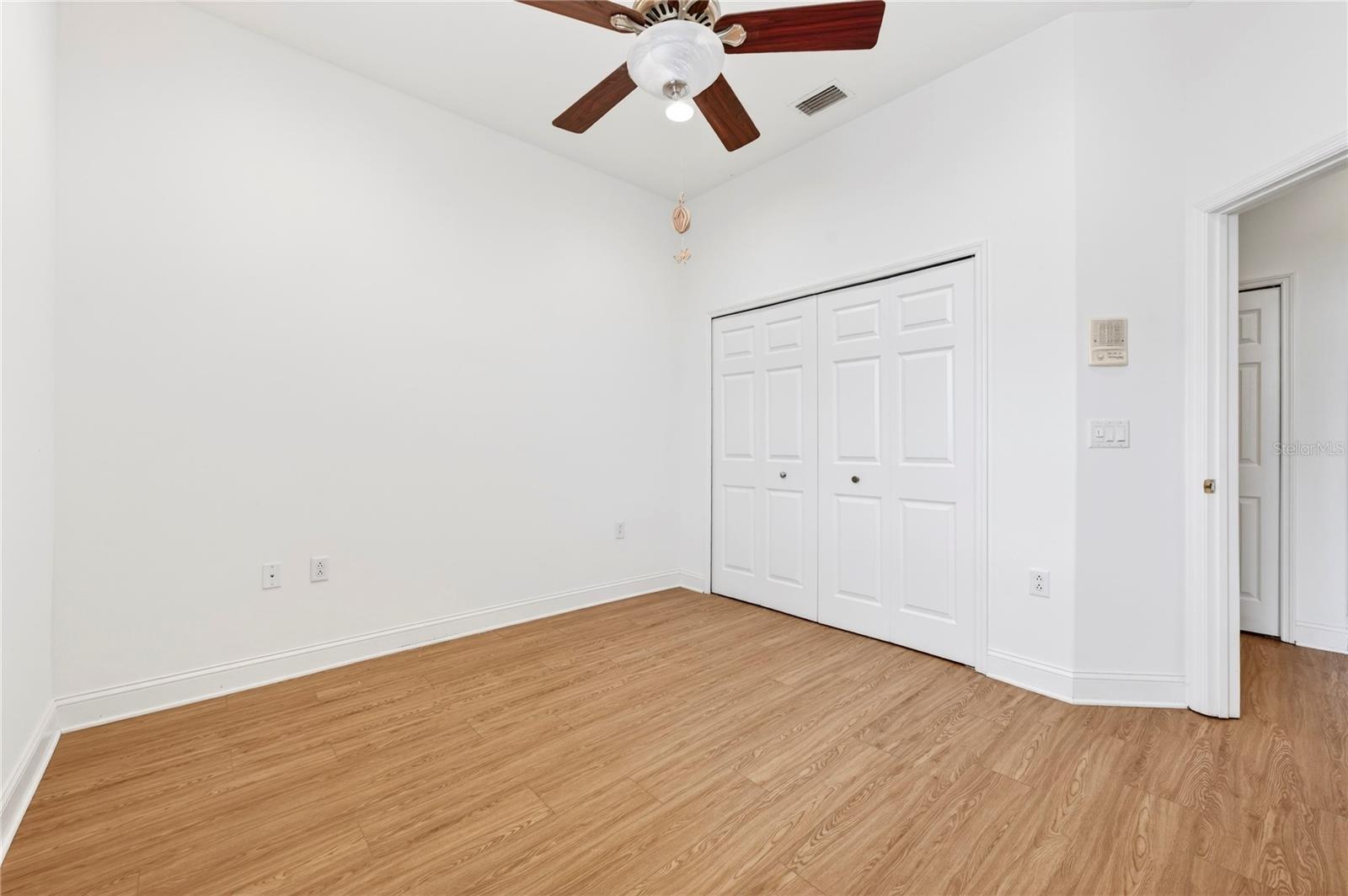 Image 32 of 47 For 8652 Villanova Drive 1001