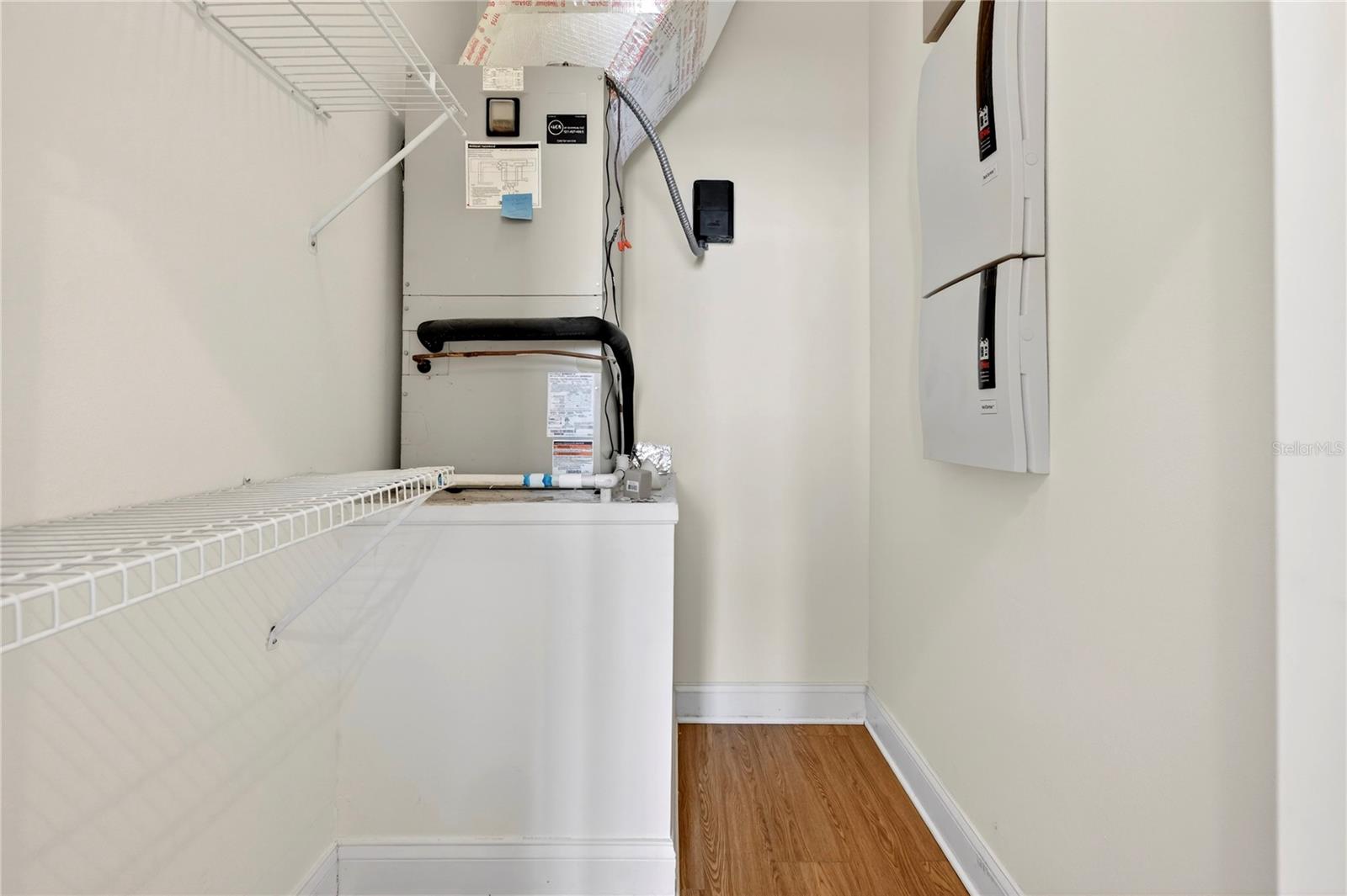 Image 39 of 47 For 8652 Villanova Drive 1001