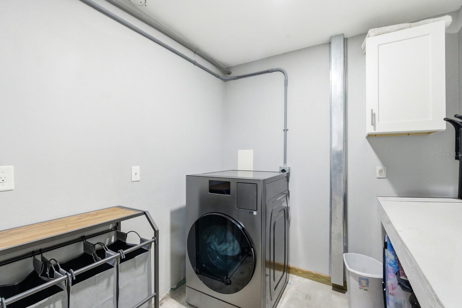 Image 23 of 70 For 5743 Sweetwater Boulevard