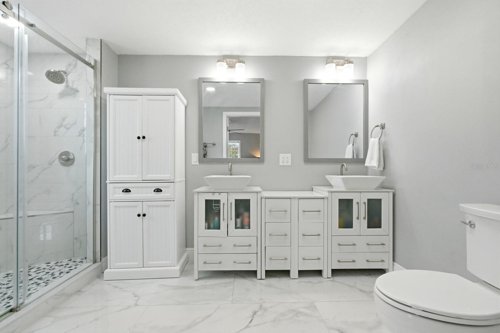 Image 26 of 70 For 5743 Sweetwater Boulevard