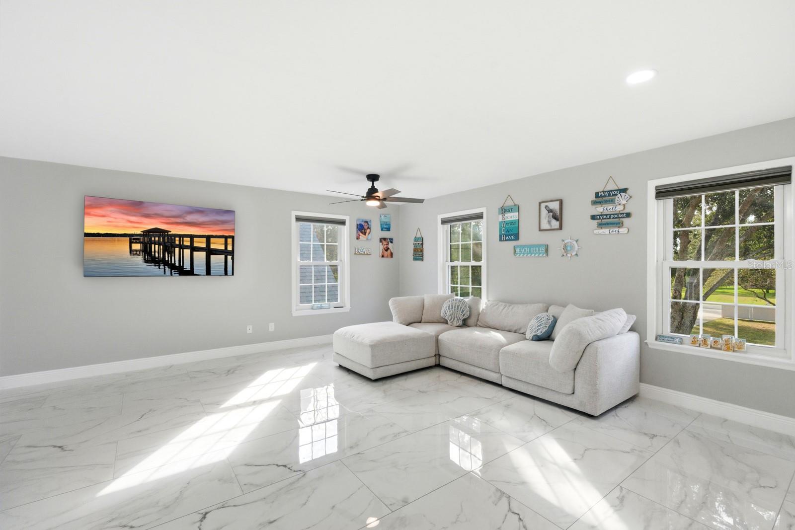 Image 35 of 70 For 5743 Sweetwater Boulevard