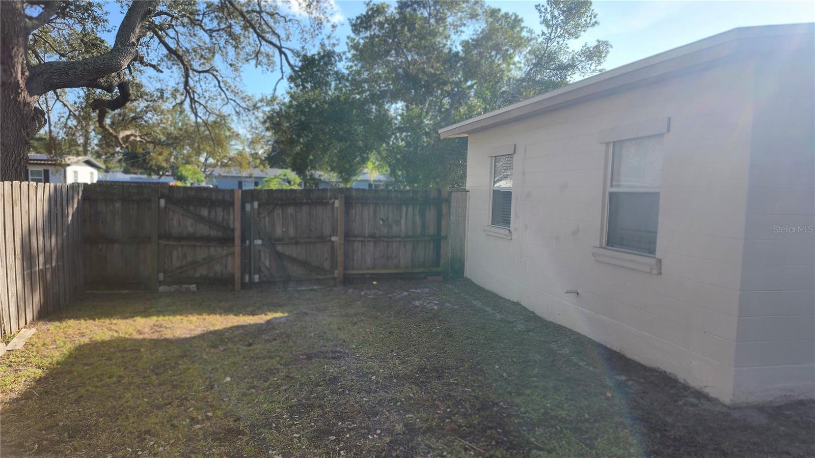 Image 27 of 30 For 788 Halstead Street