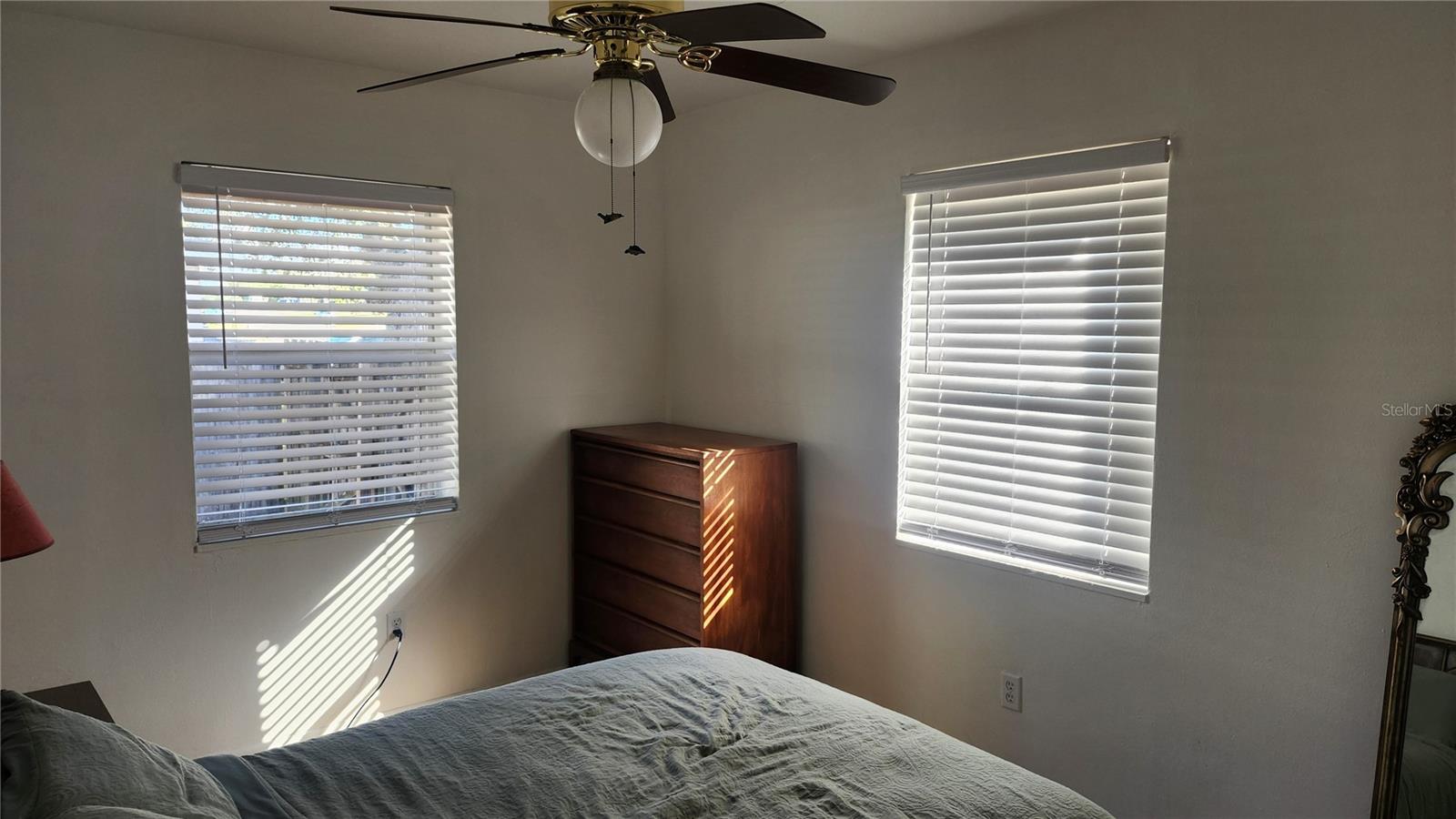 Image 4 of 30 For 788 Halstead Street