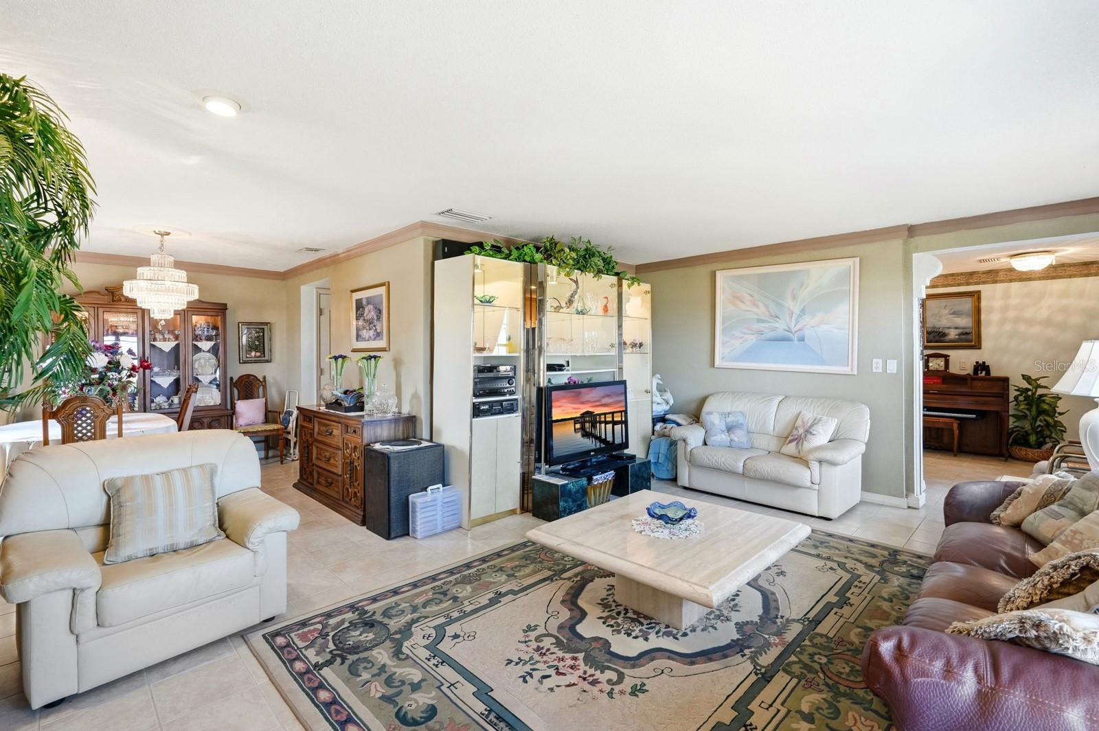 Image 10 of 54 For 2944 Ocean Shore Boulevard