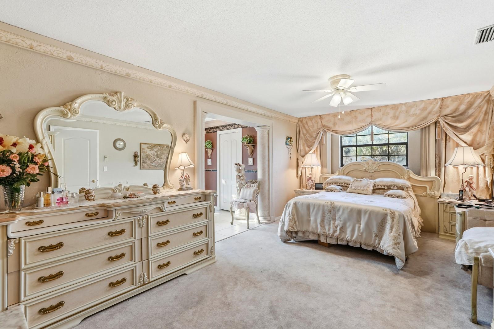 Image 26 of 54 For 2944 Ocean Shore Boulevard