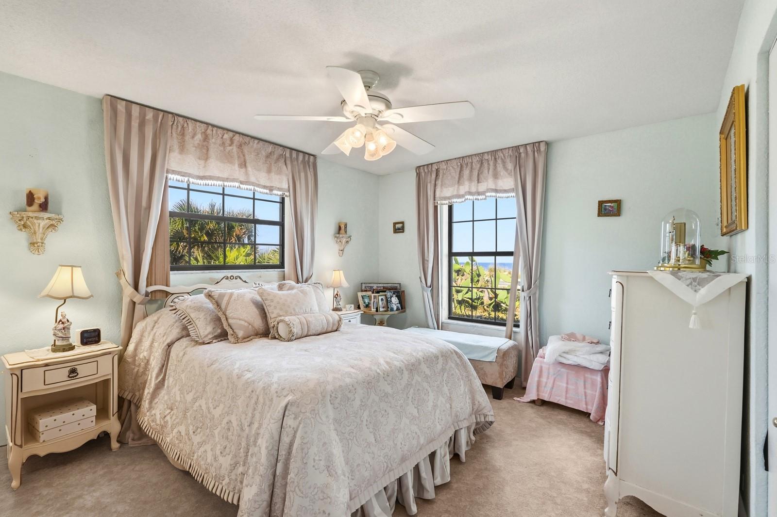 Image 30 of 54 For 2944 Ocean Shore Boulevard