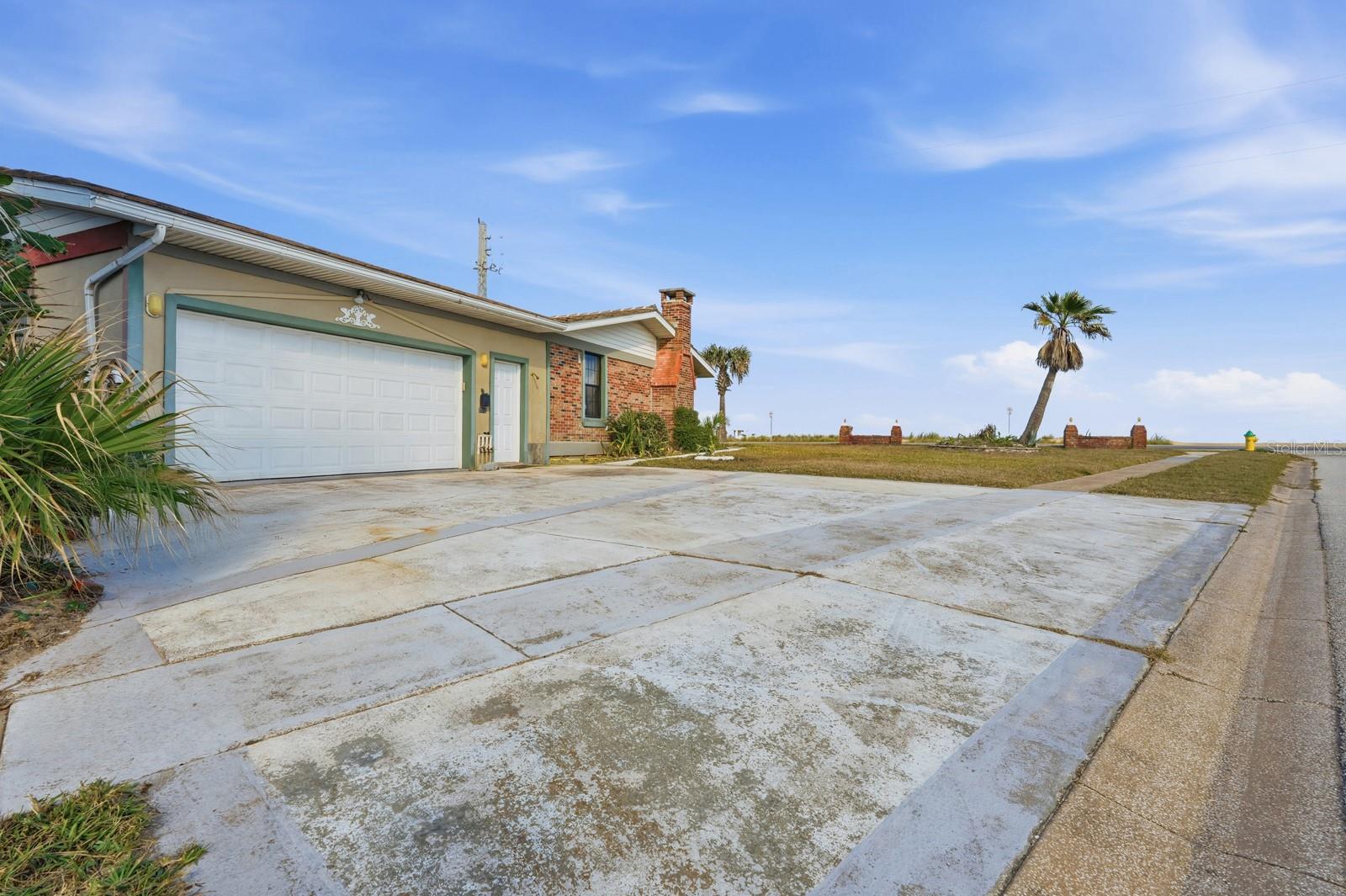 Image 39 of 54 For 2944 Ocean Shore Boulevard