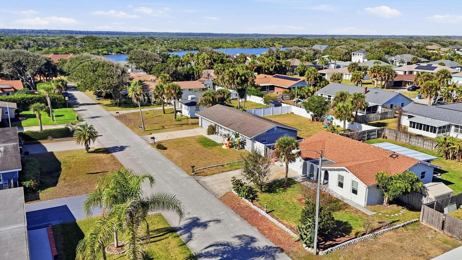 Image 50 of 53 For 25 Dolphin Avenue