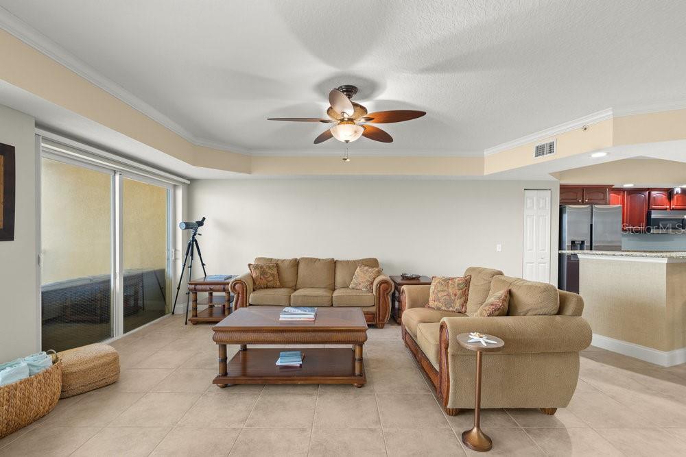 Image 8 of 50 For 3811 Atlantic Avenue 201