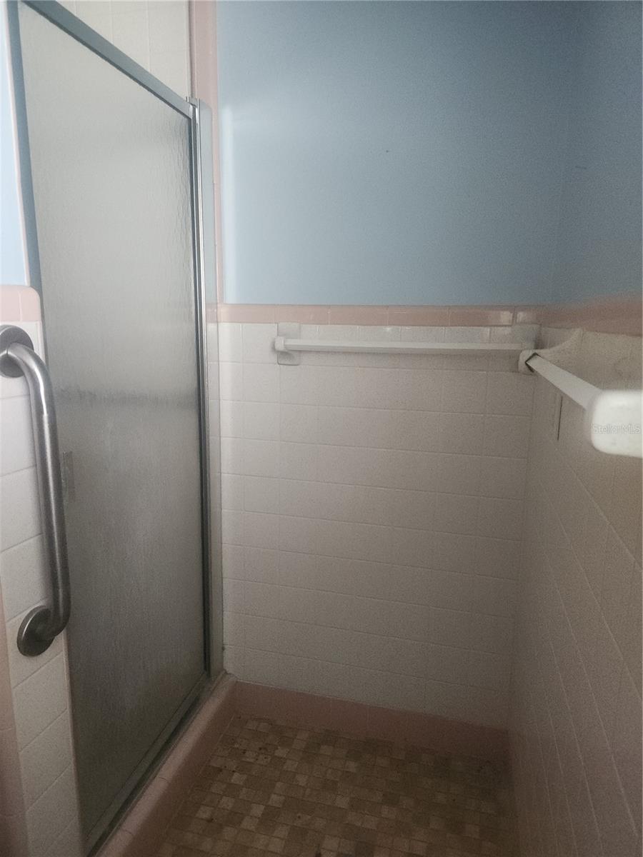 Image 12 of 24 For 530 Yonge Street