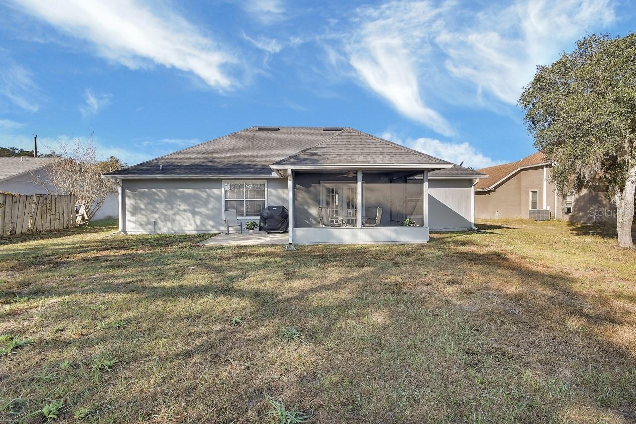 Image 26 of 36 For 1449 7th Avenue