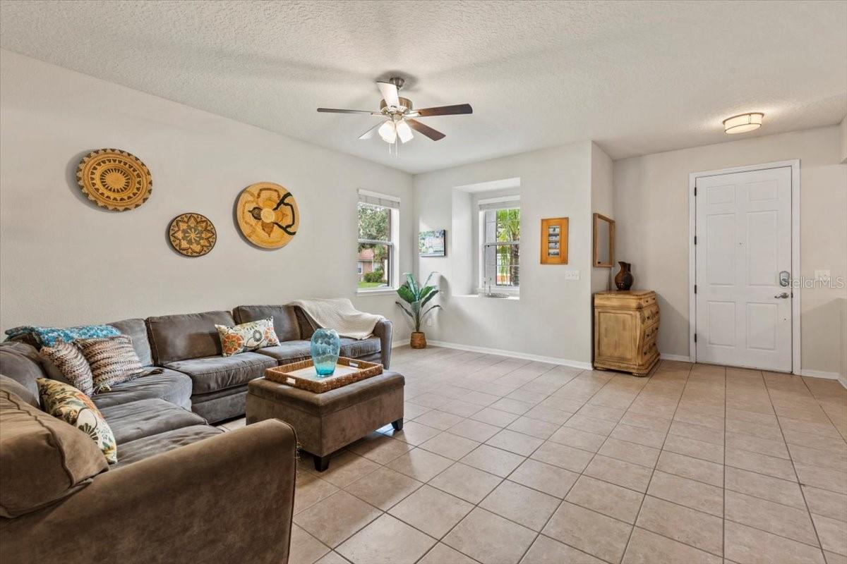 Image 14 of 40 For 3322 Pino Avenue