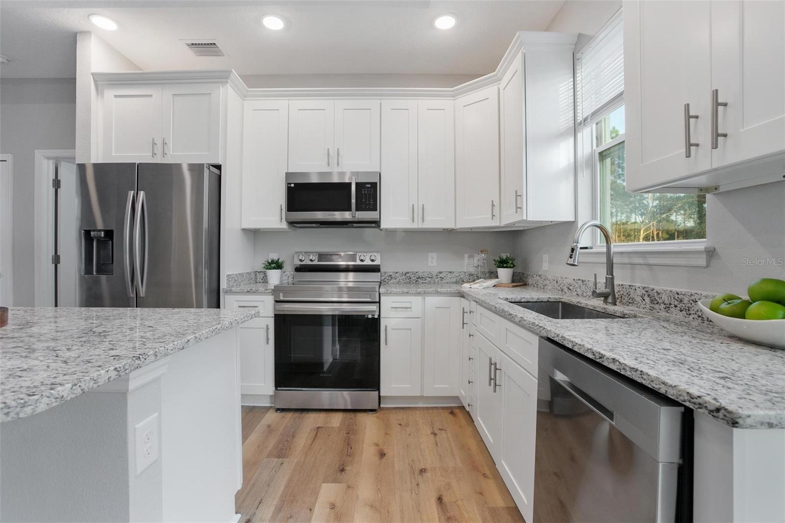 Image 13 of 31 For 2767 Kingsdale Drive