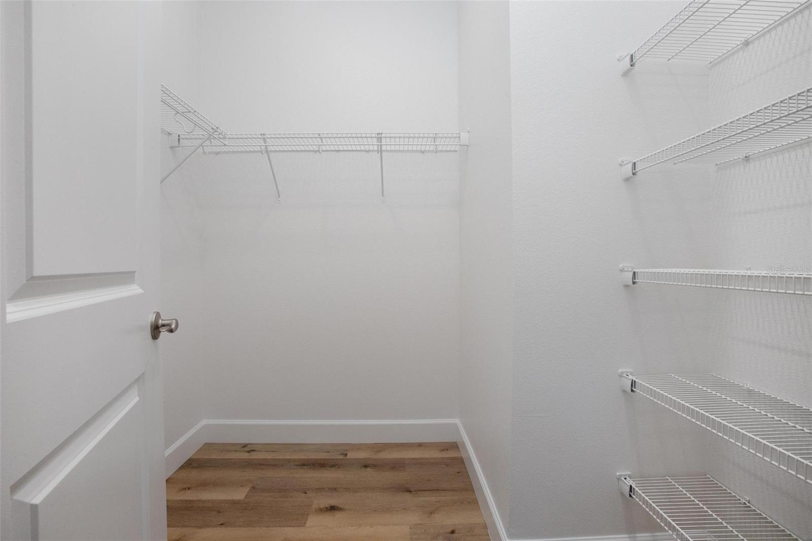 Image 19 of 31 For 2767 Kingsdale Drive