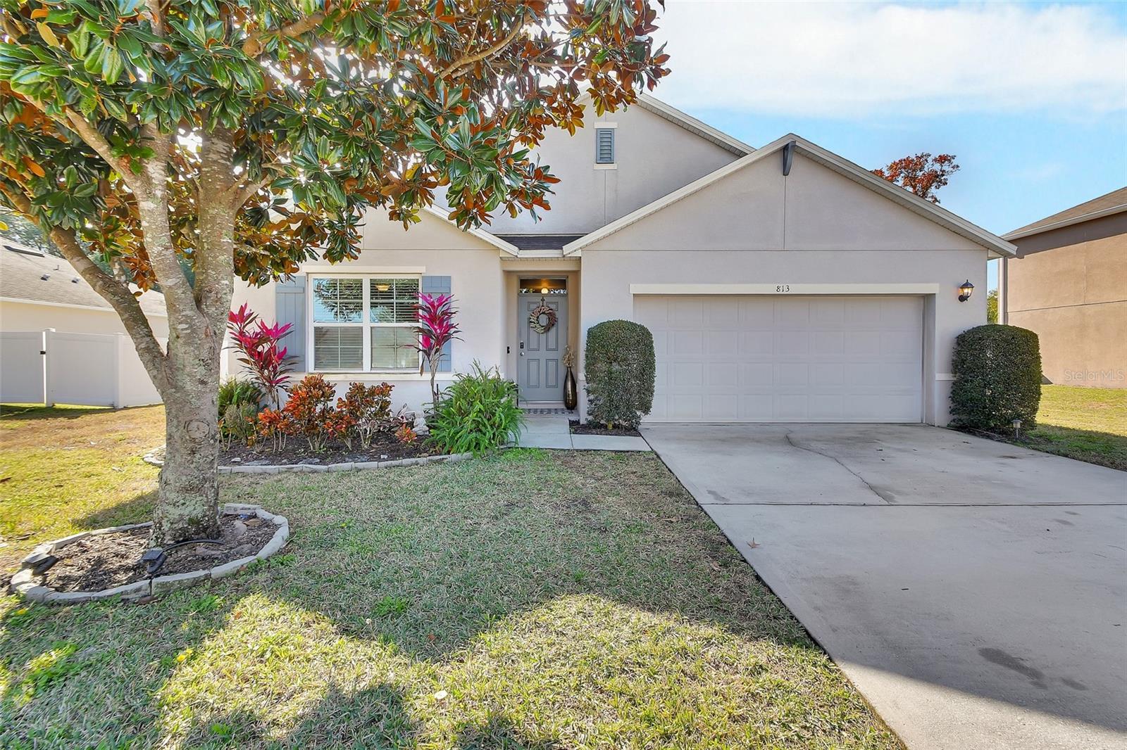 Details for 813 Oak Hollow Loop, DELAND, FL 32724