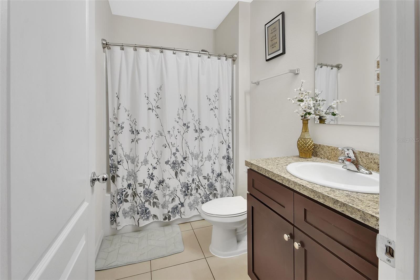 Image 16 of 31 For 813 Oak Hollow Loop