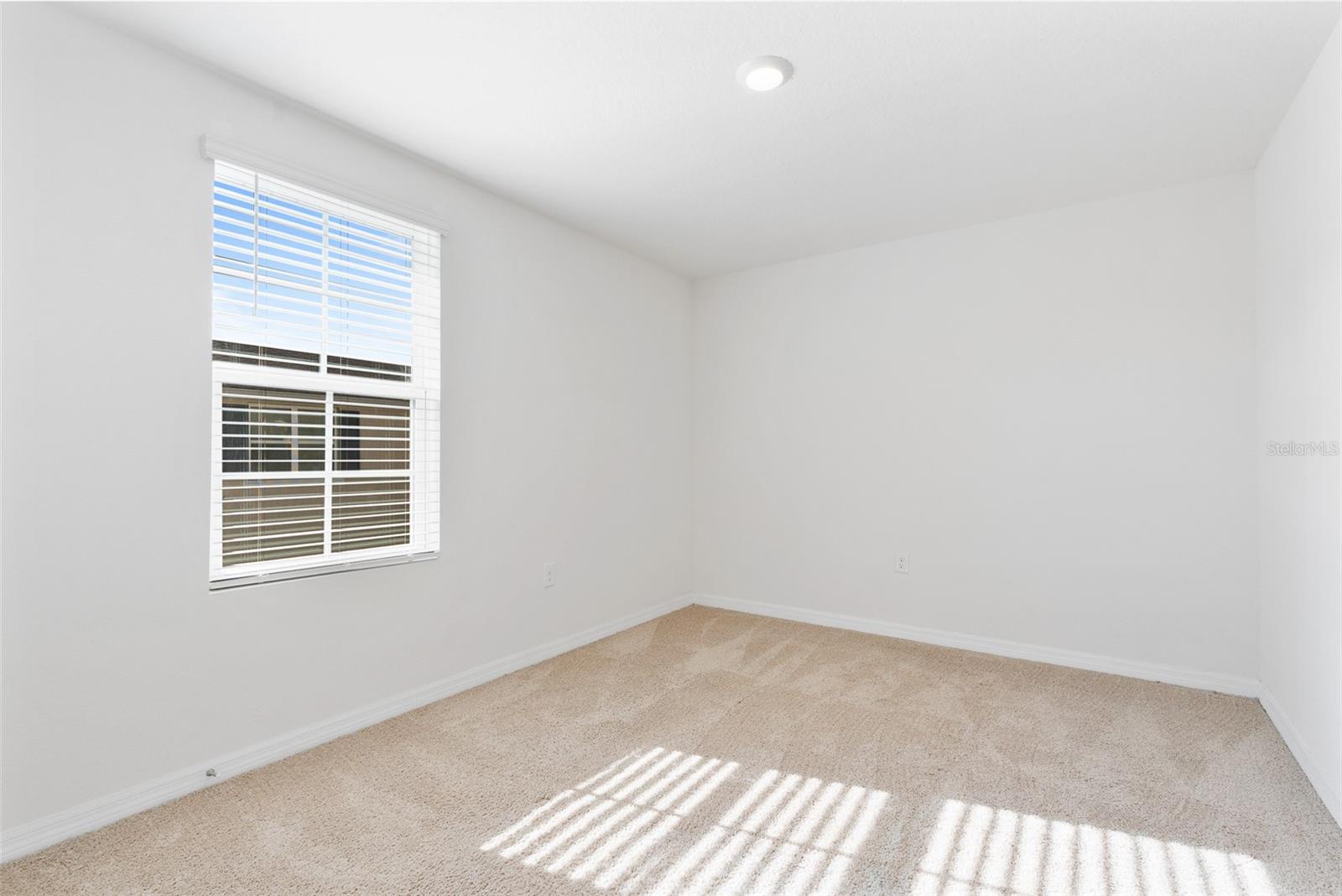 Image 24 of 35 For 3091 Meleto Boulevard