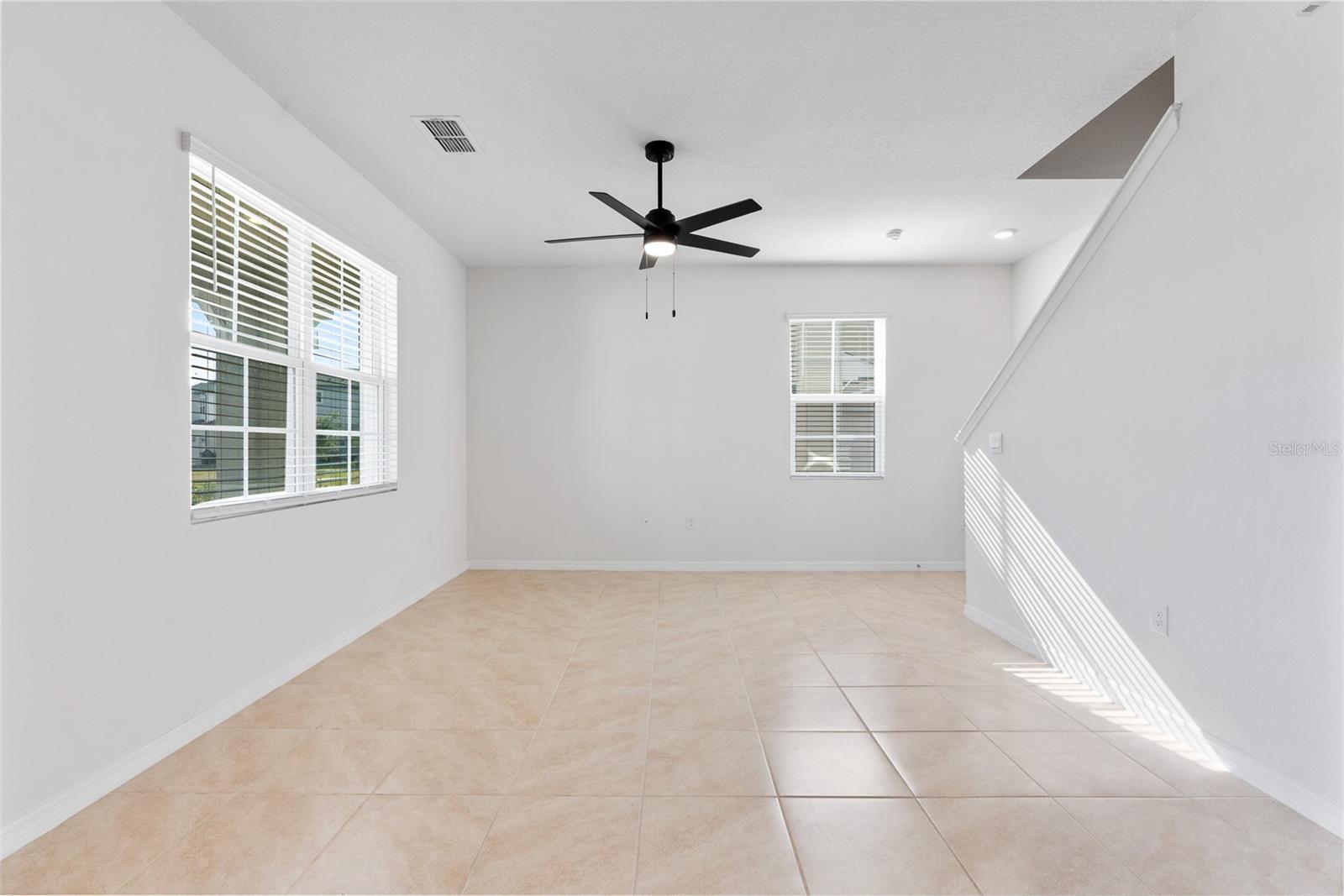 Image 7 of 35 For 3091 Meleto Boulevard