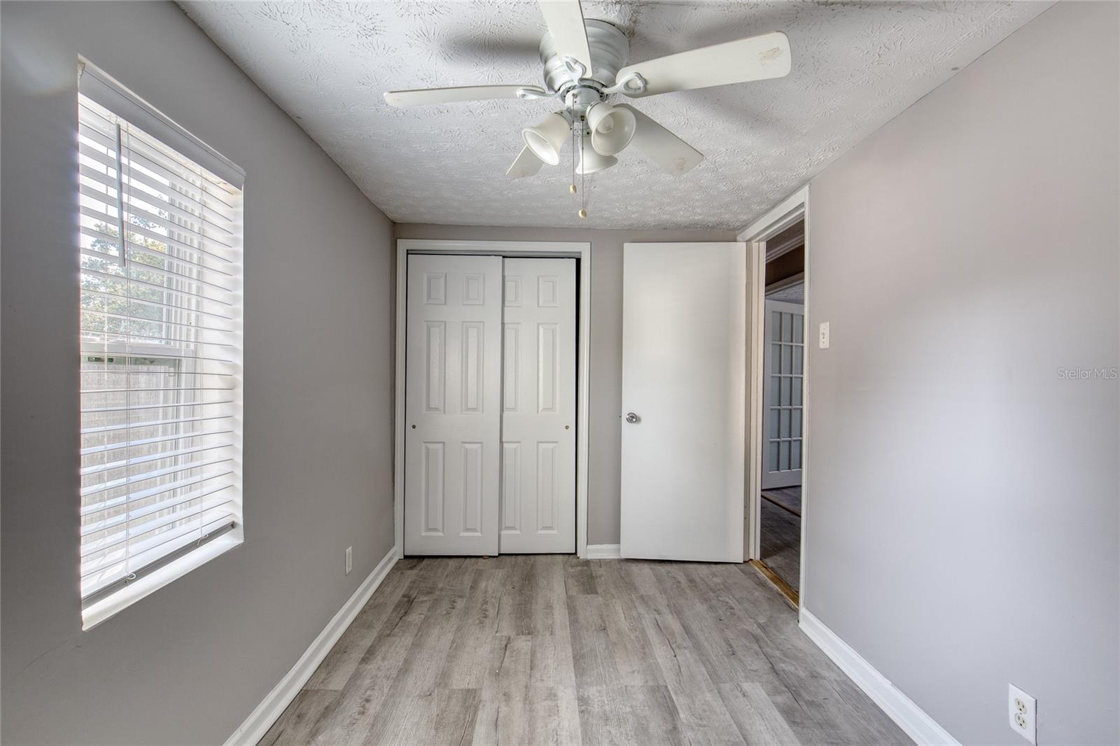 Image 8 of 30 For 4416 Beverly Avenue