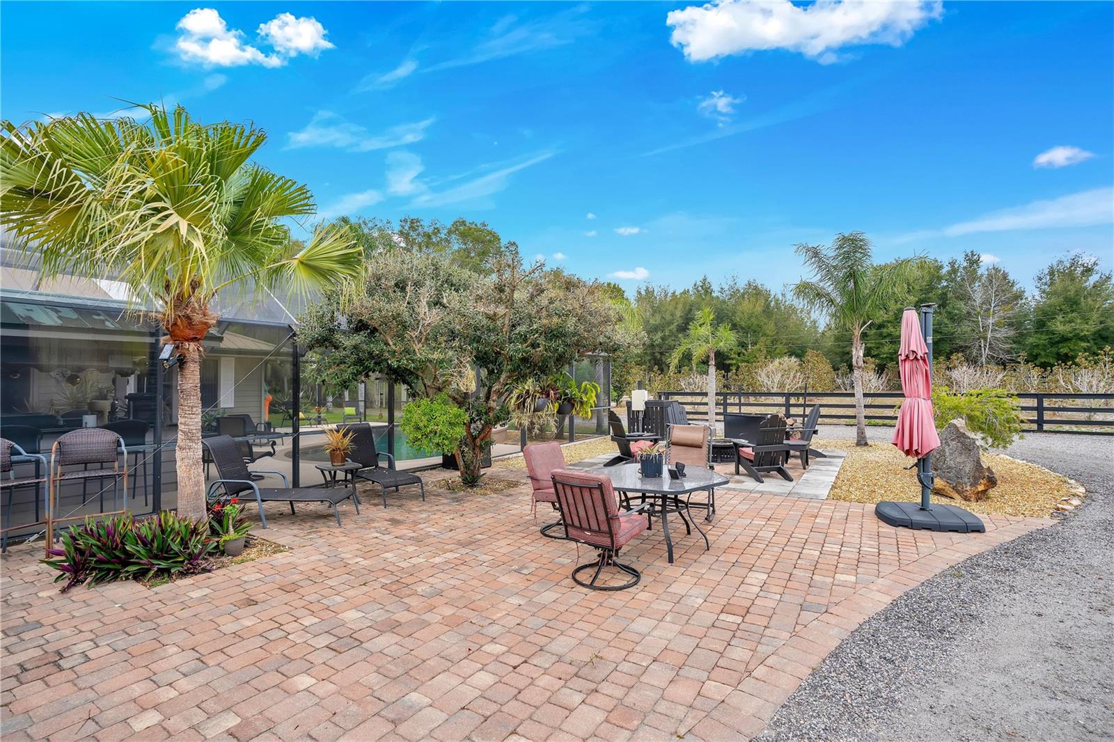 Image 39 of 96 For 2067 Lake Juanita Road