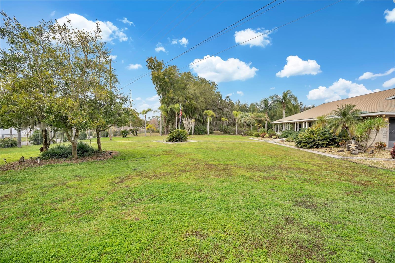 Image 67 of 96 For 2067 Lake Juanita Road