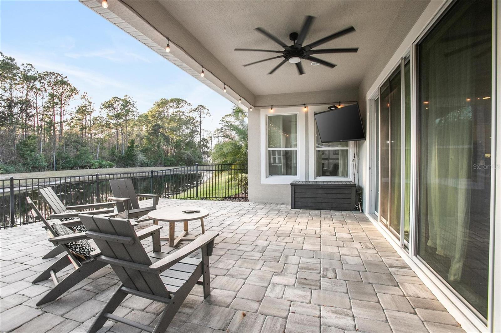 Image 33 of 48 For 208 Chelsea Place Avenue