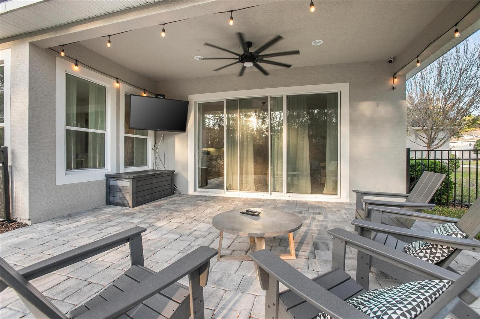 Image 35 of 48 For 208 Chelsea Place Avenue