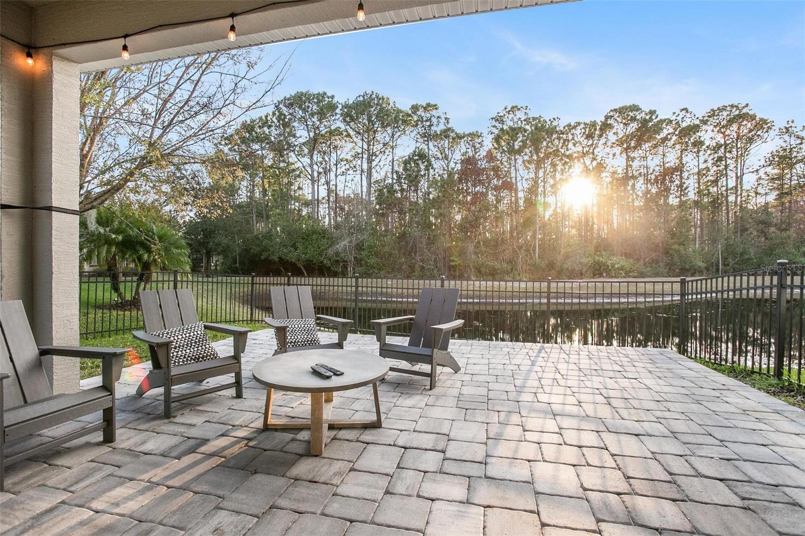 Image 36 of 48 For 208 Chelsea Place Avenue