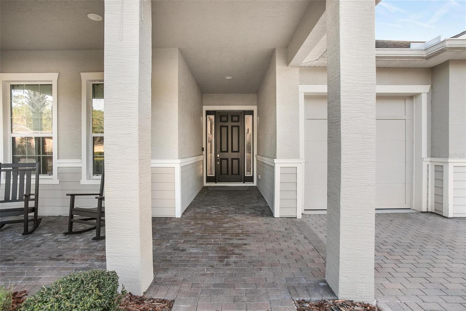 Image 5 of 48 For 208 Chelsea Place Avenue