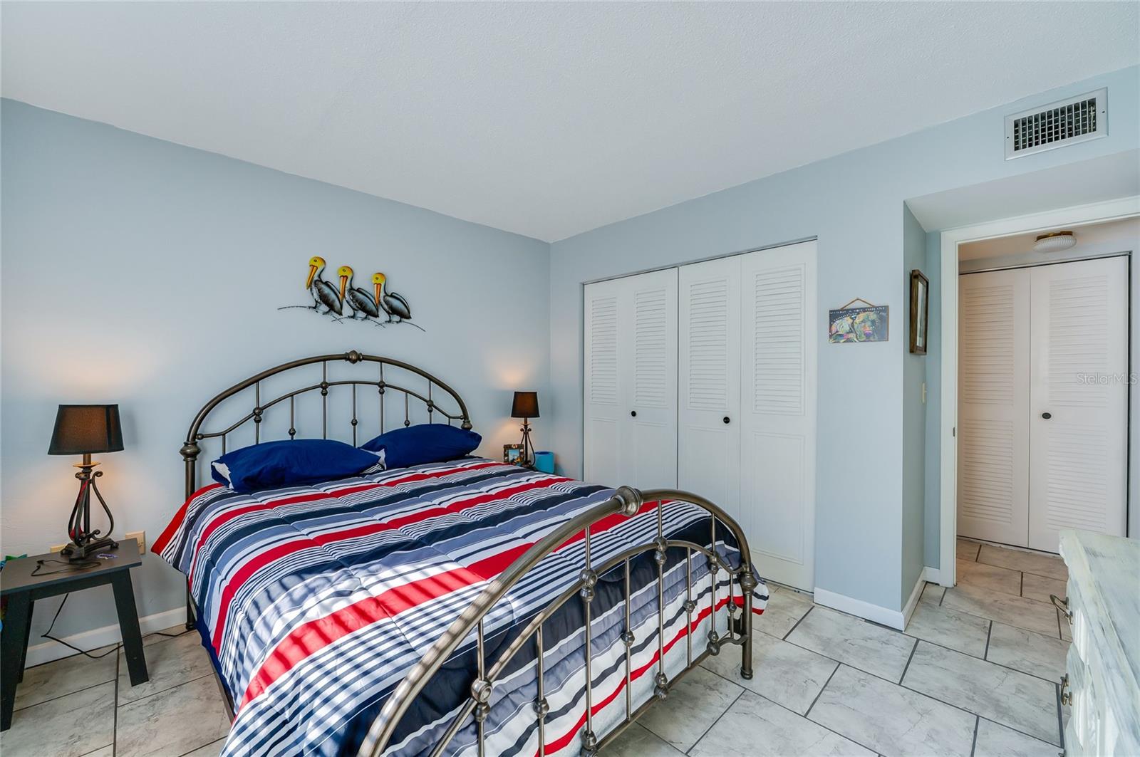 Image 14 of 22 For 2711 Halifax Avenue 370