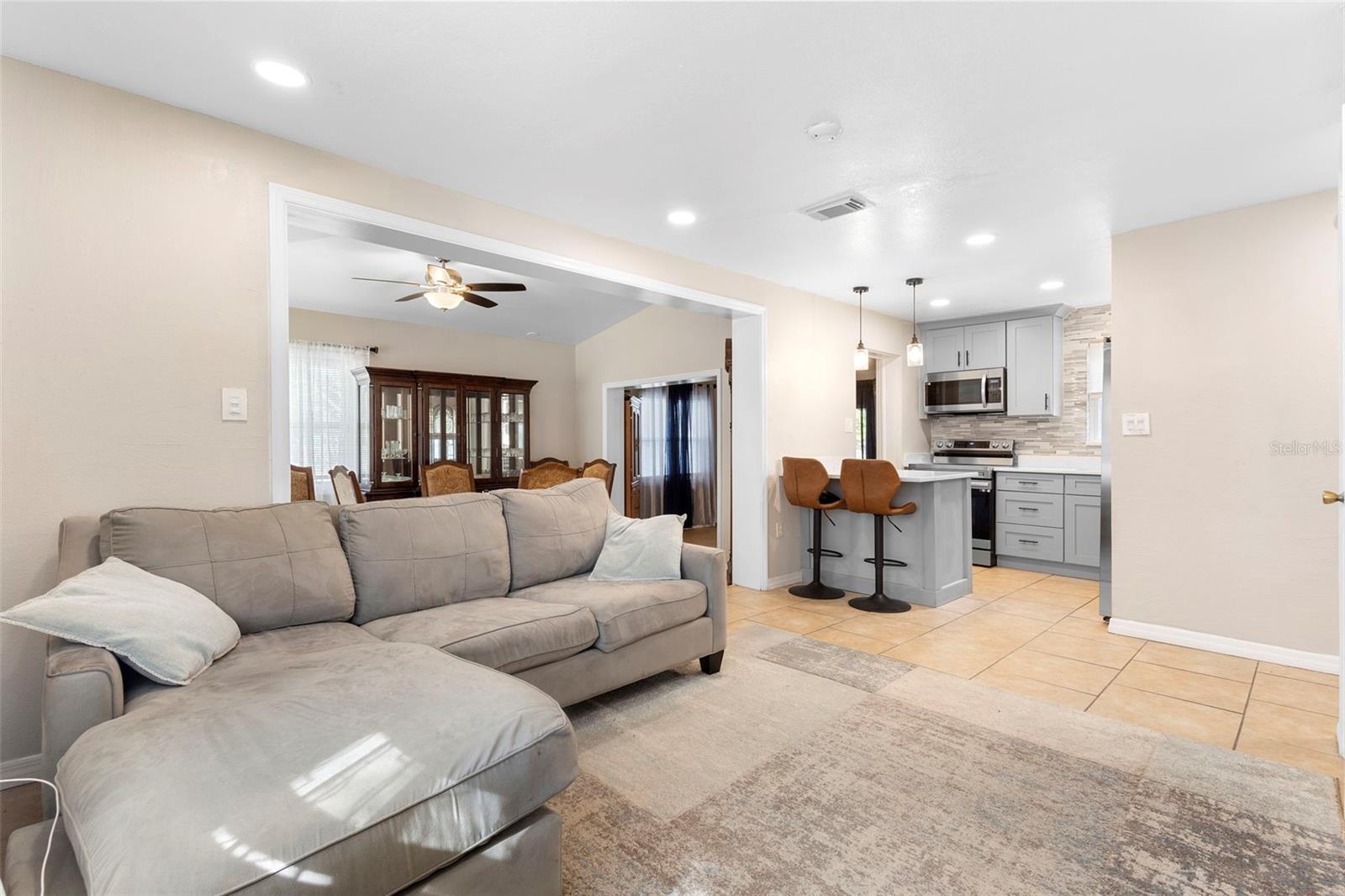 Image 15 of 37 For 389 Park Avenue