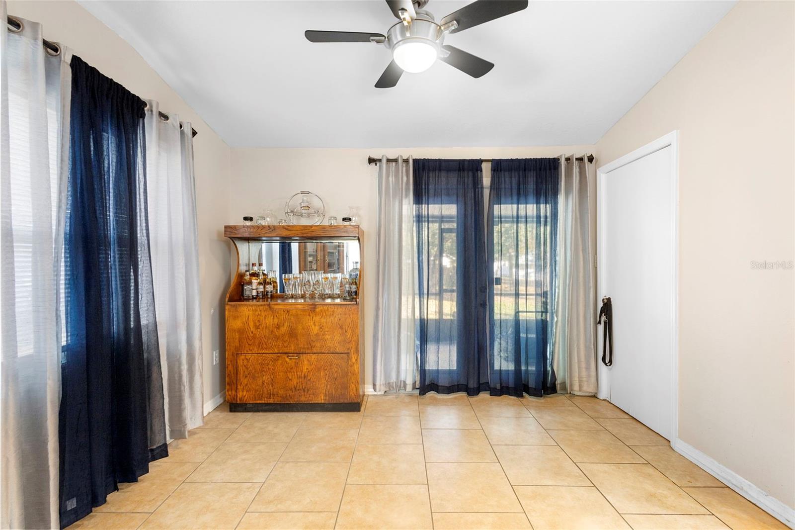 Image 20 of 37 For 389 Park Avenue