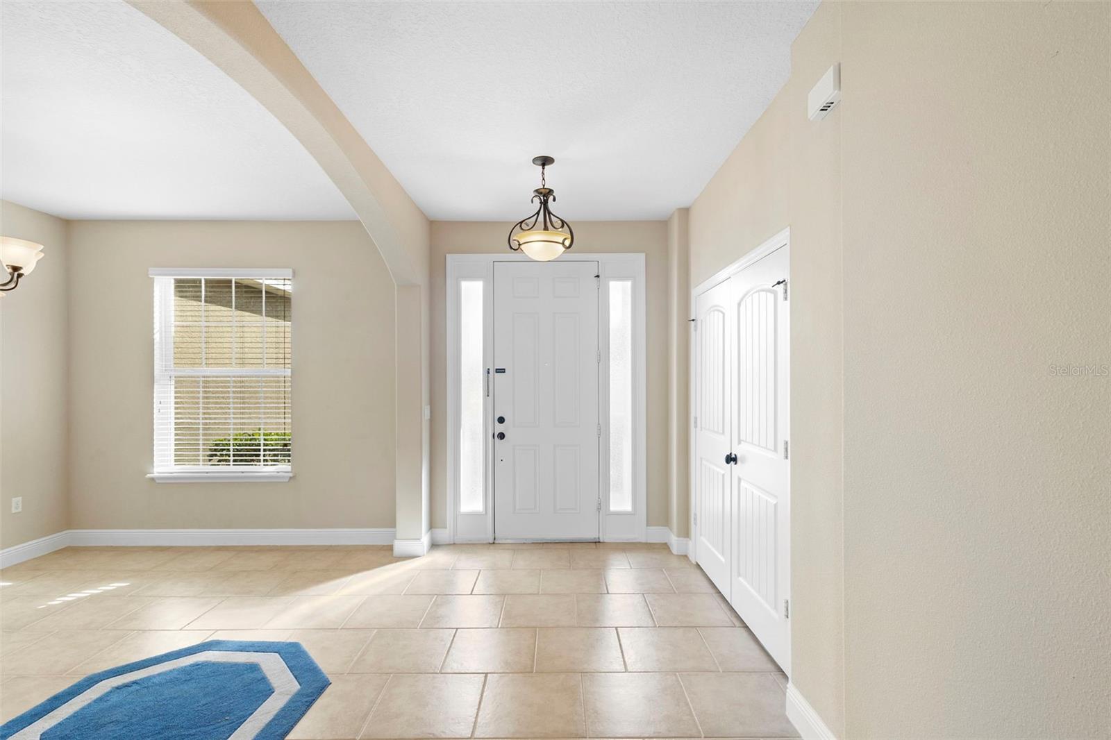 Image 4 of 49 For 1451 Daystar Lane