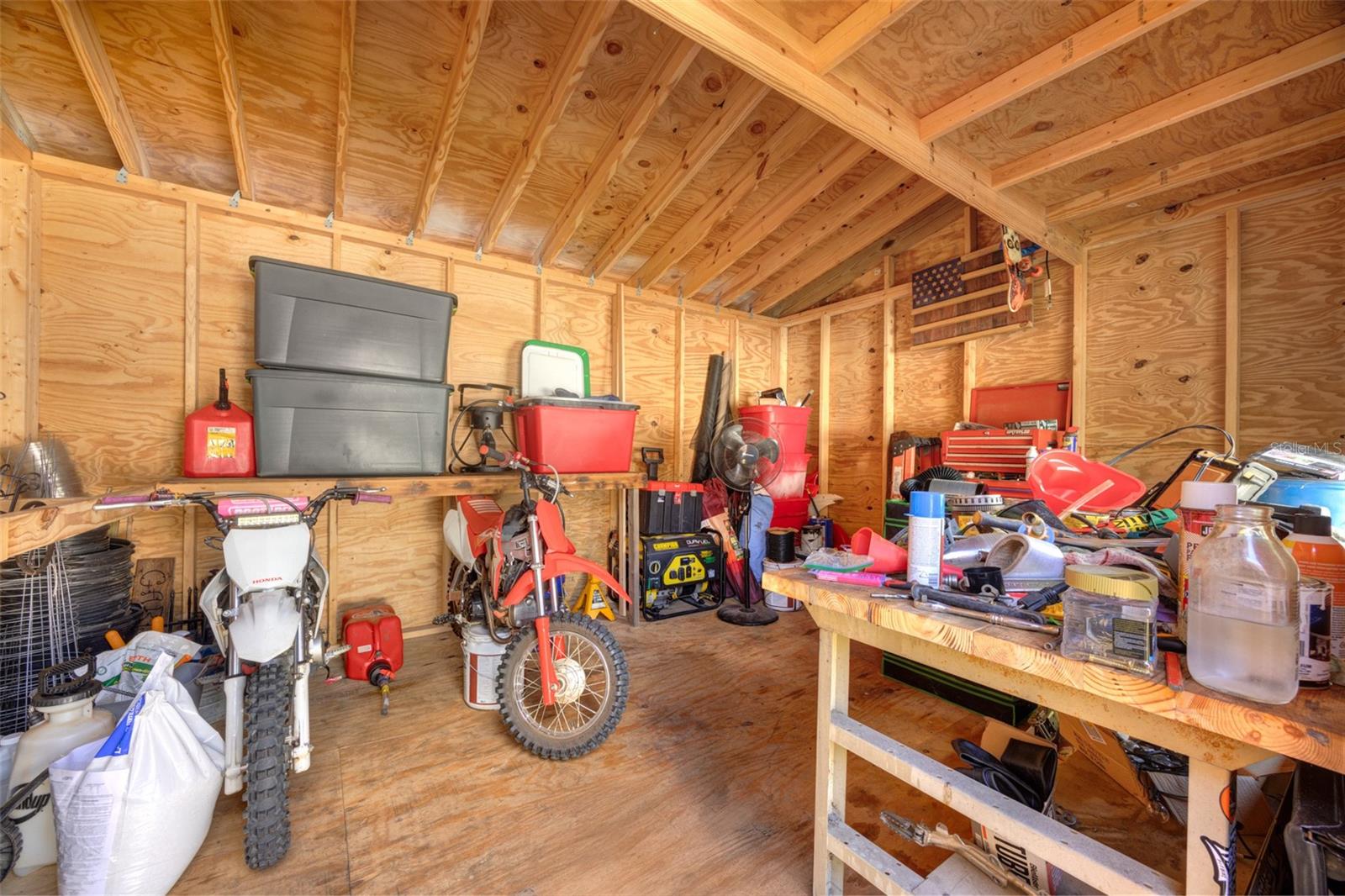 Image 30 of 36 For 1108 Winnemissett Avenue