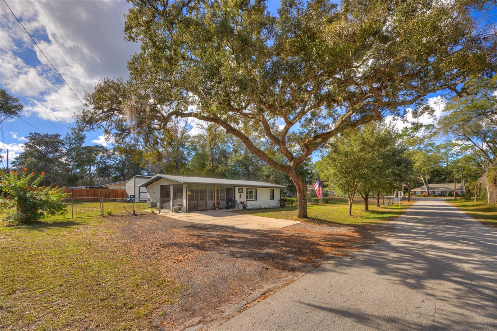 Image 36 of 36 For 1108 Winnemissett Avenue