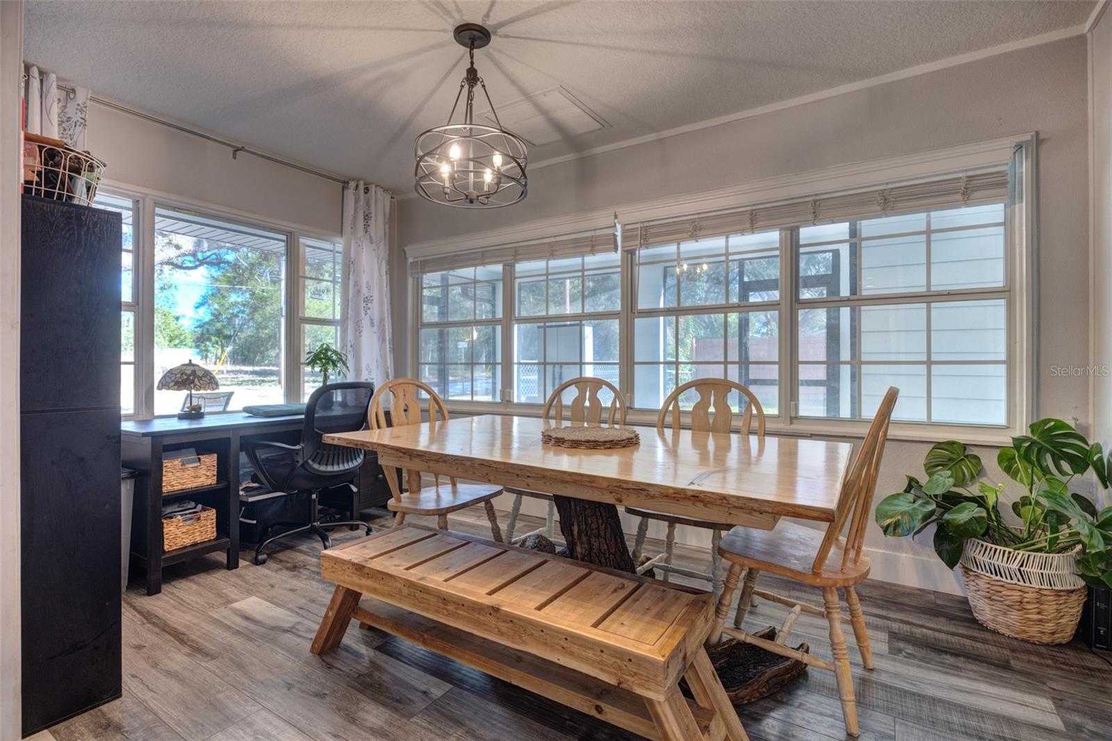 Image 7 of 36 For 1108 Winnemissett Avenue