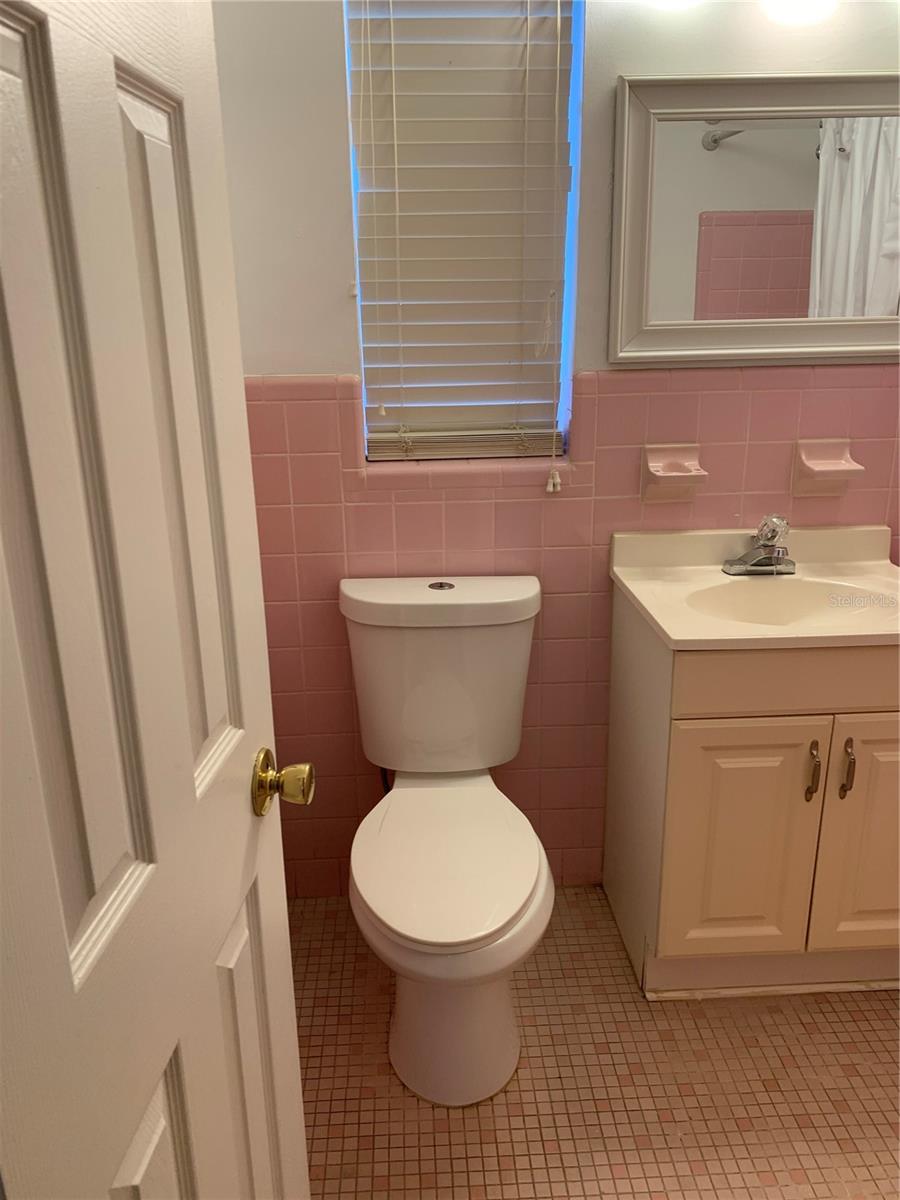 Image 7 of 9 For 1430 Independence Avenue