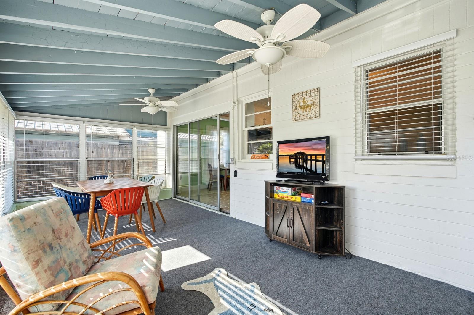 Image 20 of 44 For 322 Euclid Avenue