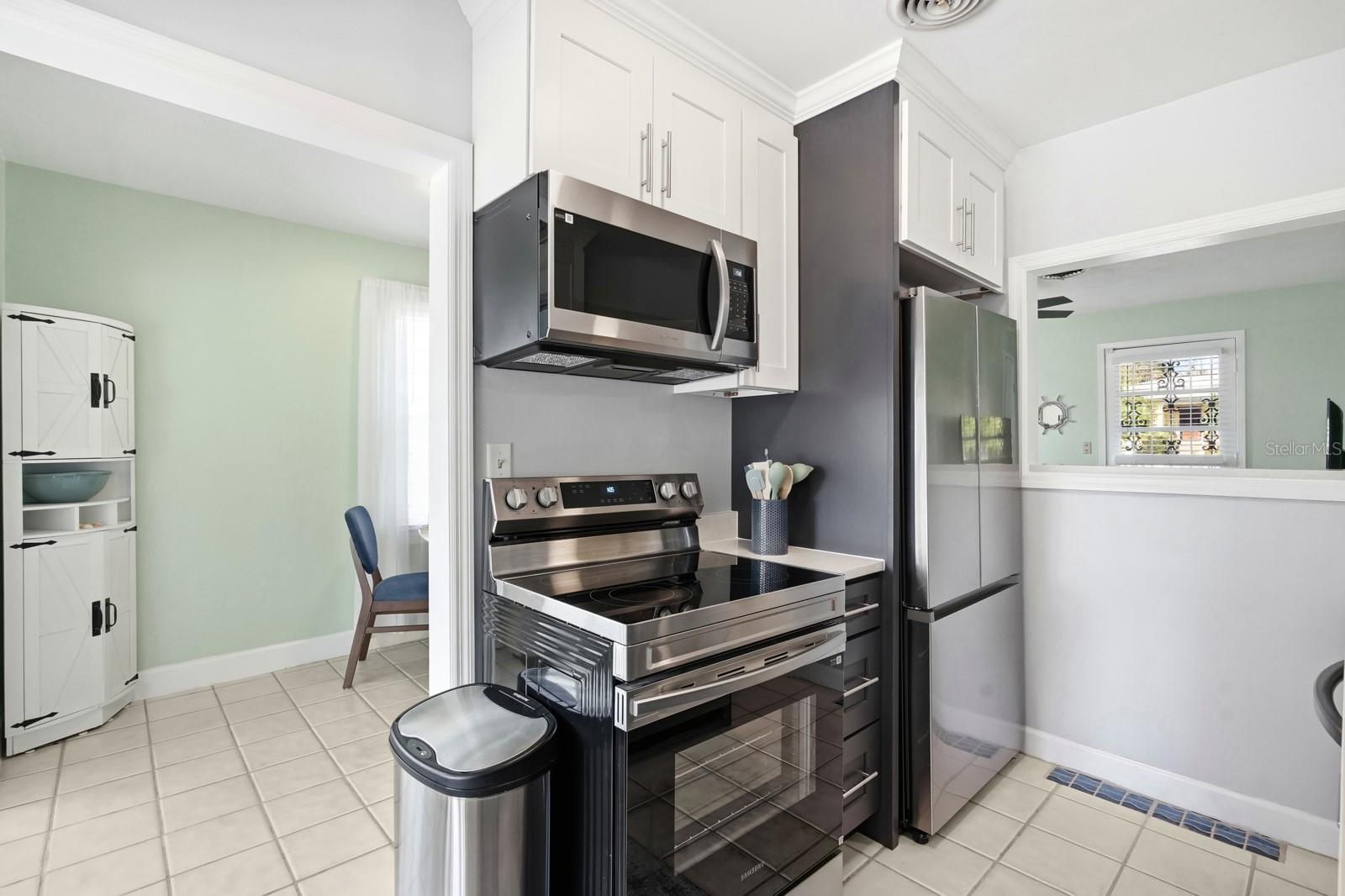 Image 9 of 44 For 322 Euclid Avenue