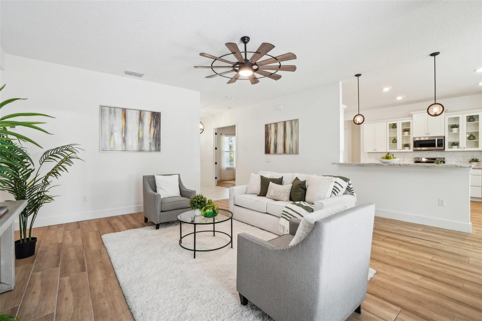 Image 6 of 30 For 475 Main Street