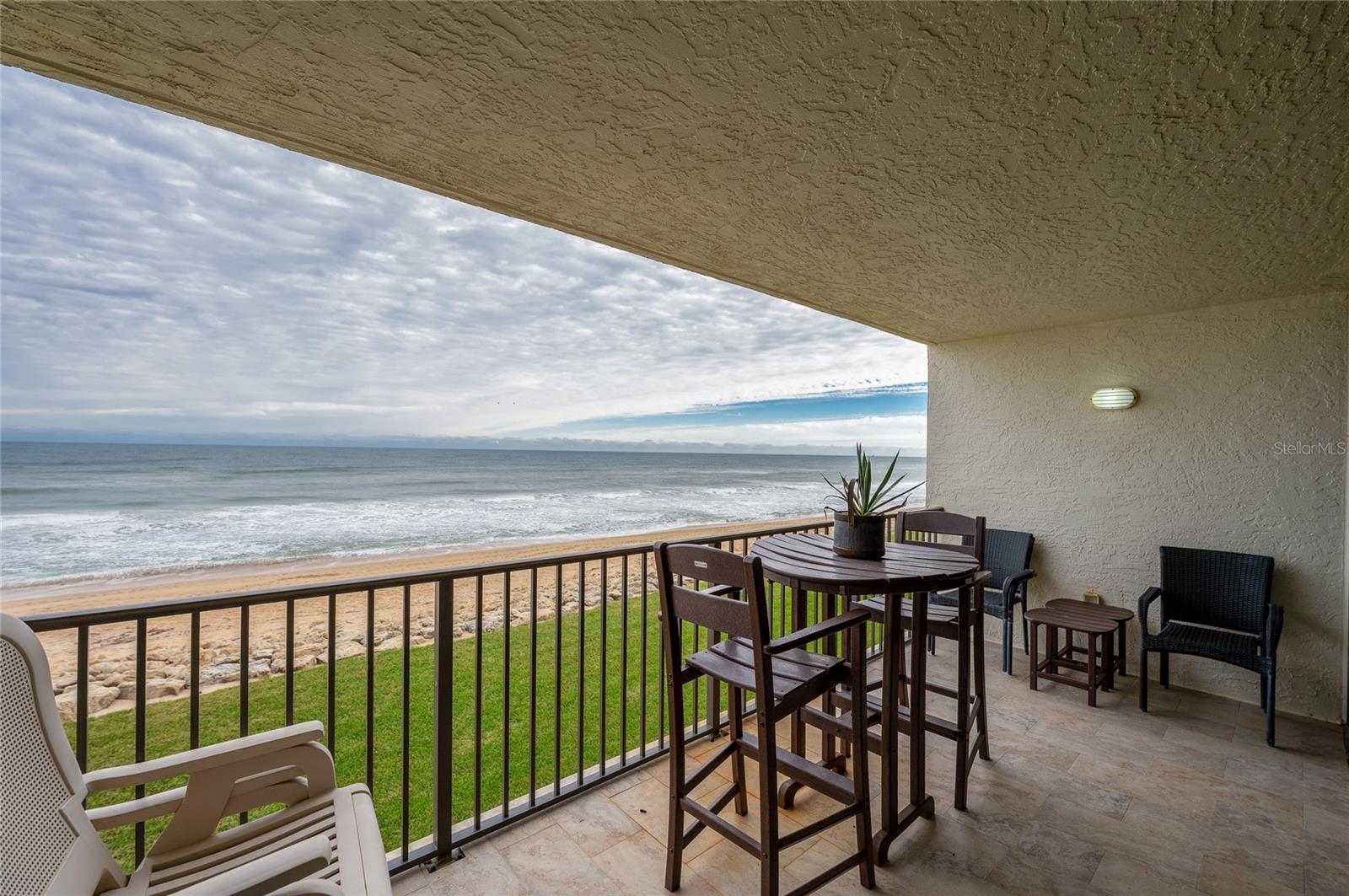 Image 18 of 43 For 6727 Turtlemound Road 315