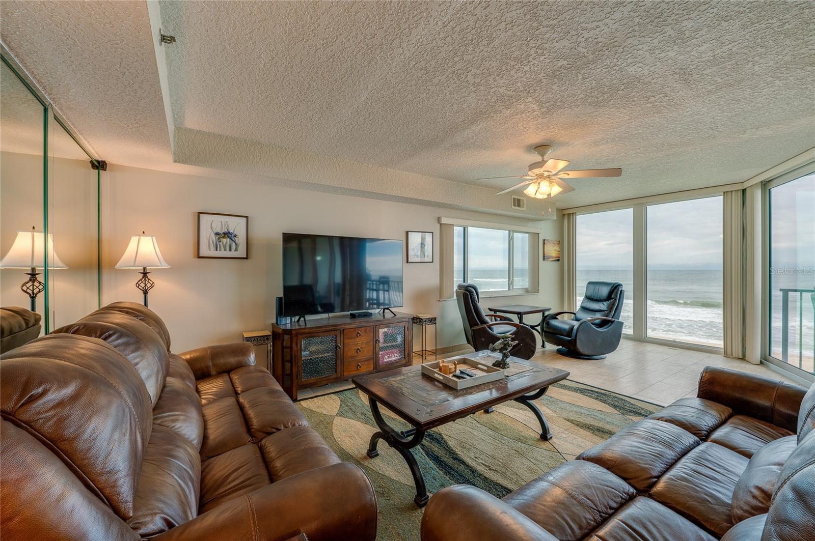 Image 7 of 43 For 6727 Turtlemound Road 315