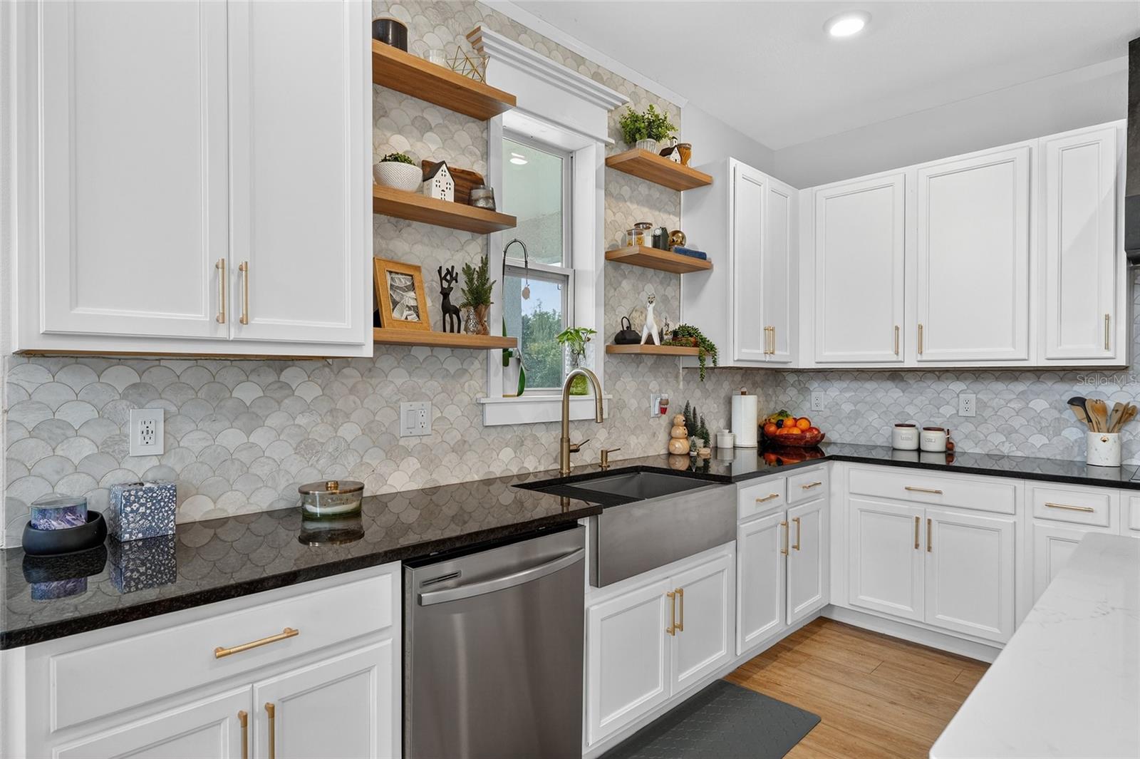 Image 18 of 61 For 1611 Meadowlark Drive